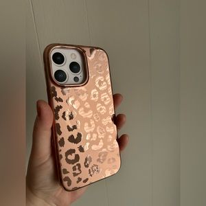 Velvet Caviar 14 Pro Max